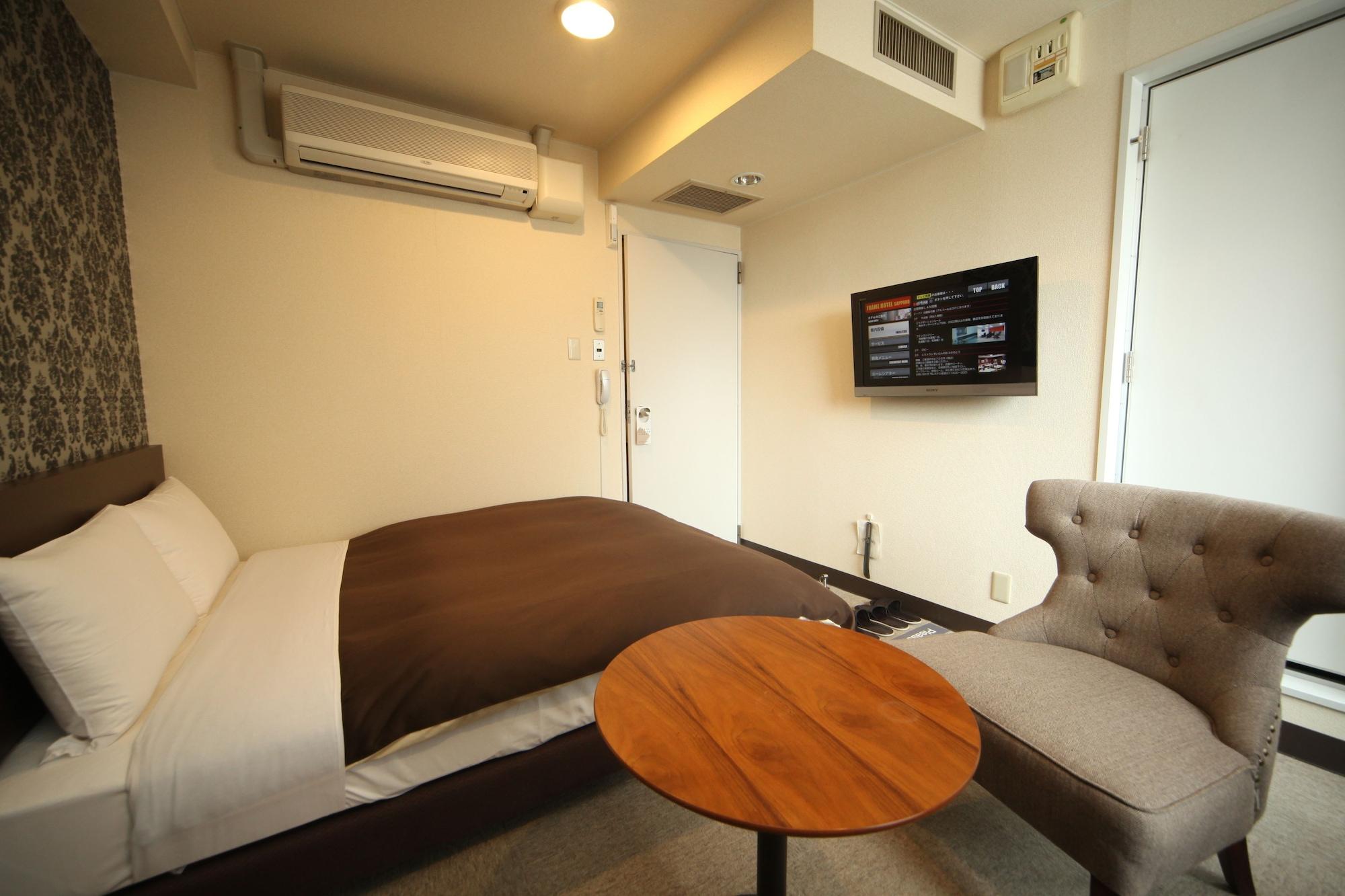 Frame Hotel Sapporo Bagian luar foto