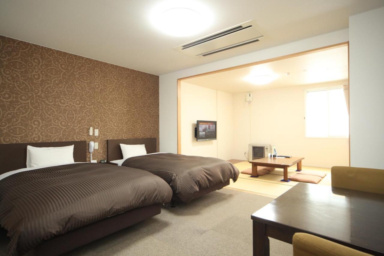 Frame Hotel Sapporo Bagian luar foto