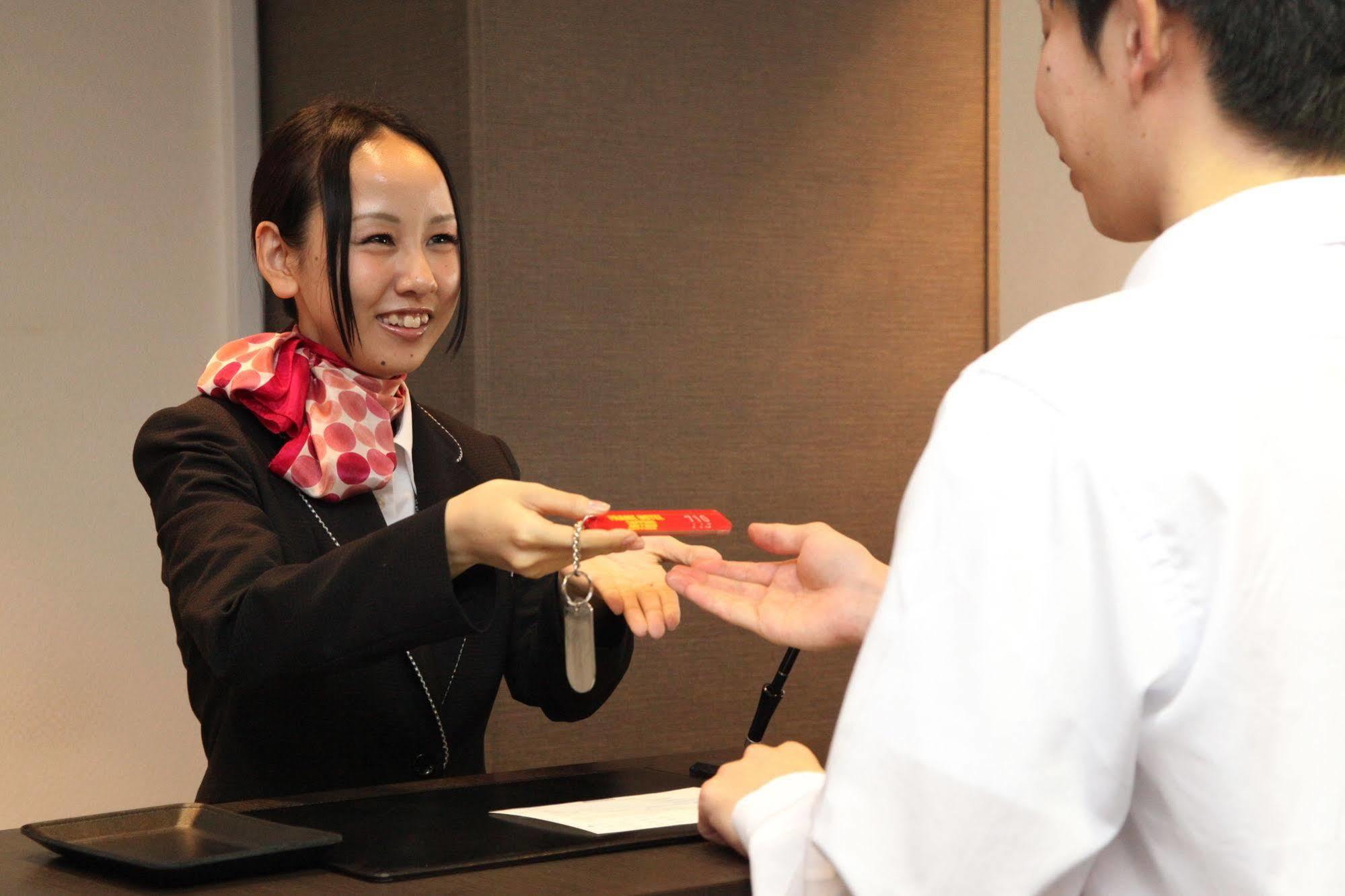 Frame Hotel Sapporo Bagian luar foto