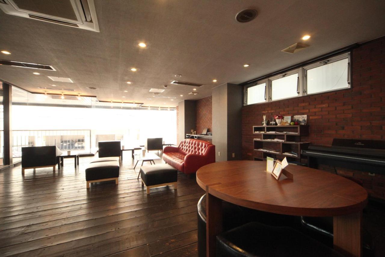 Frame Hotel Sapporo Bagian luar foto